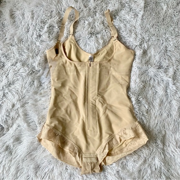 SHAPERX NWT Tummy Control Girdle Compression Bodysuit Lace Shorts - Picture 6 of 16